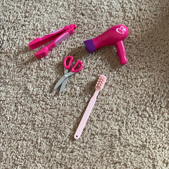 An American Girl Doll in pretty good condition. - Picture 7 of 8